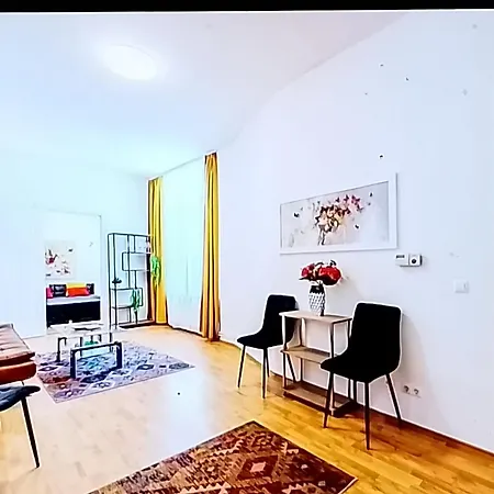 Ap 13 Septembrie 2 Dormitoare * Bucureşti