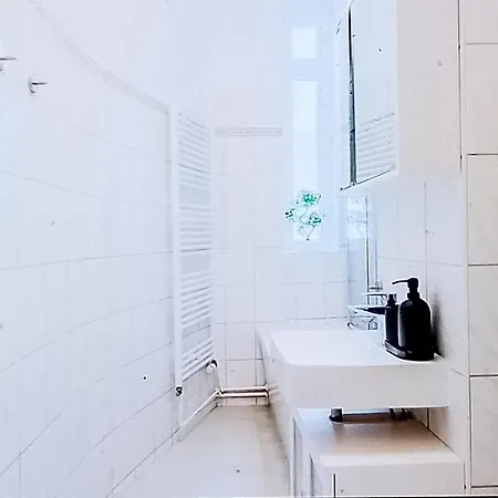 Apartament Ap 13 Septembrie 2 Dormitoare *